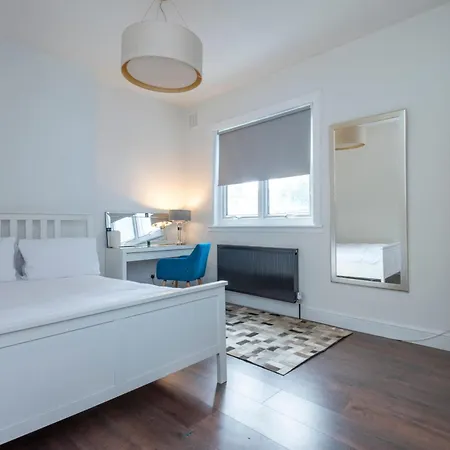 London Cozy Serviced Apartment Selhurst Thornton Heath Exterior photo